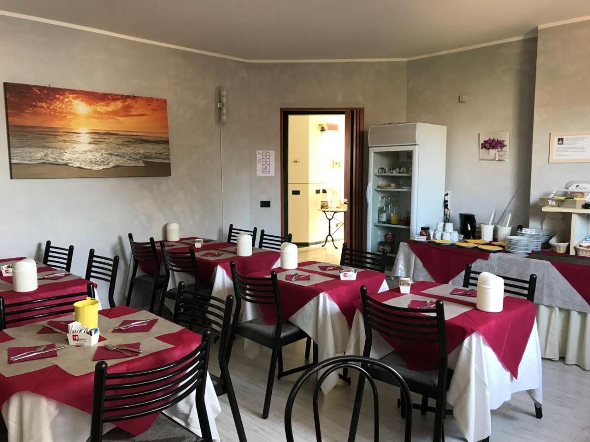 Green Hotel Poviglio  Екстериор снимка