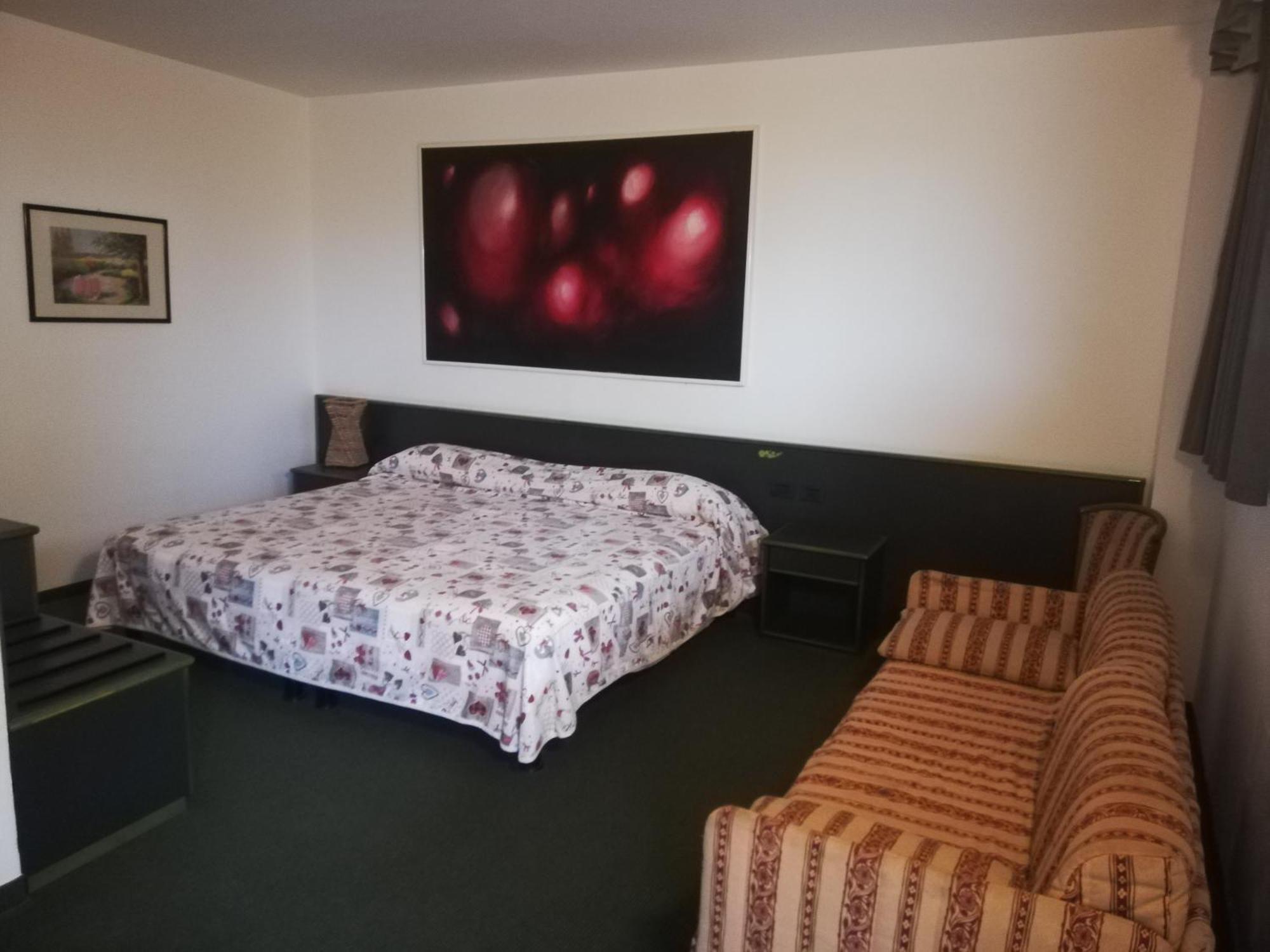 Green Hotel Poviglio  Екстериор снимка