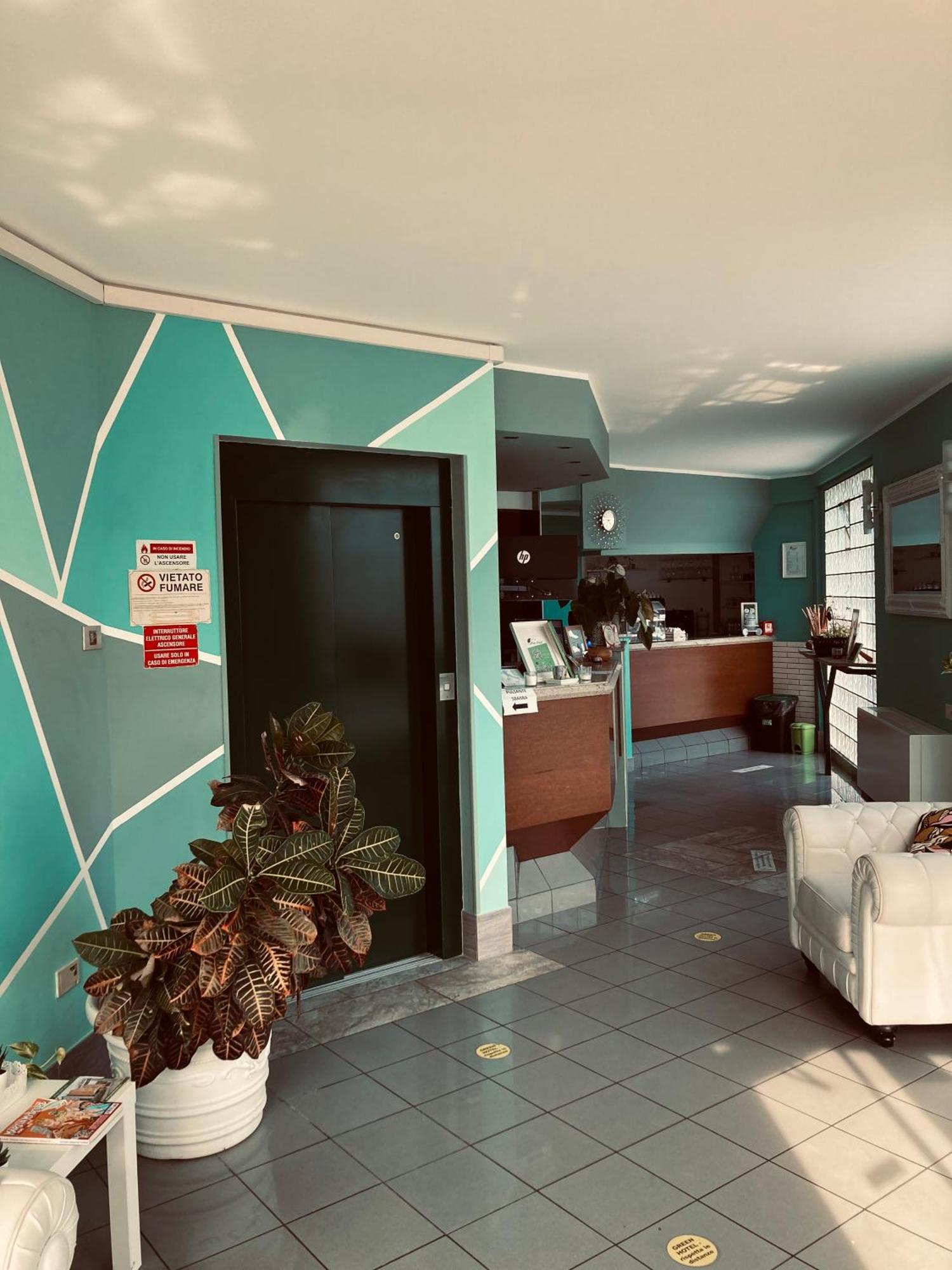 Green Hotel Poviglio  Екстериор снимка
