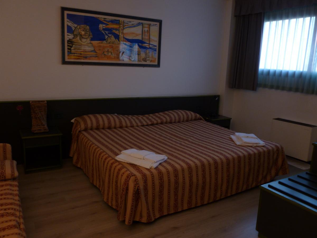 Green Hotel Poviglio  Екстериор снимка